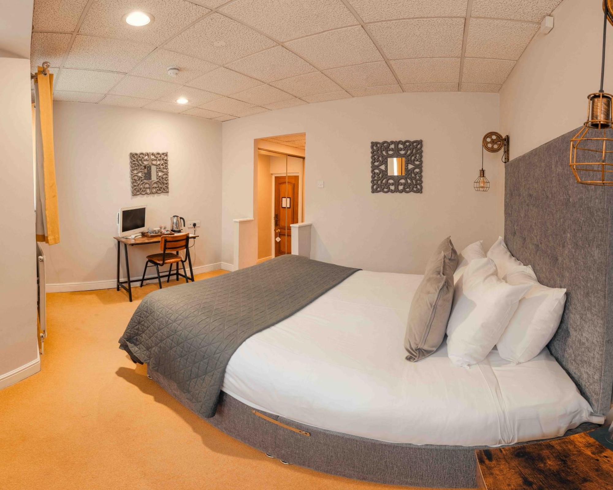 The Bridge Hotel แม็กเคิลสฟิลด์ ภายนอก รูปภาพ