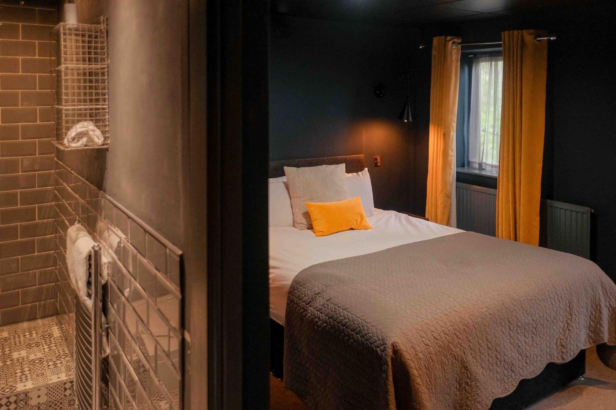 The Bridge Hotel แม็กเคิลสฟิลด์ ภายนอก รูปภาพ
